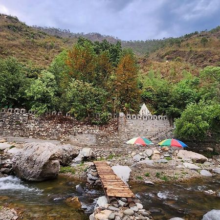 Hobo Huts By The Riverside Panuānaula المظهر الخارجي الصورة