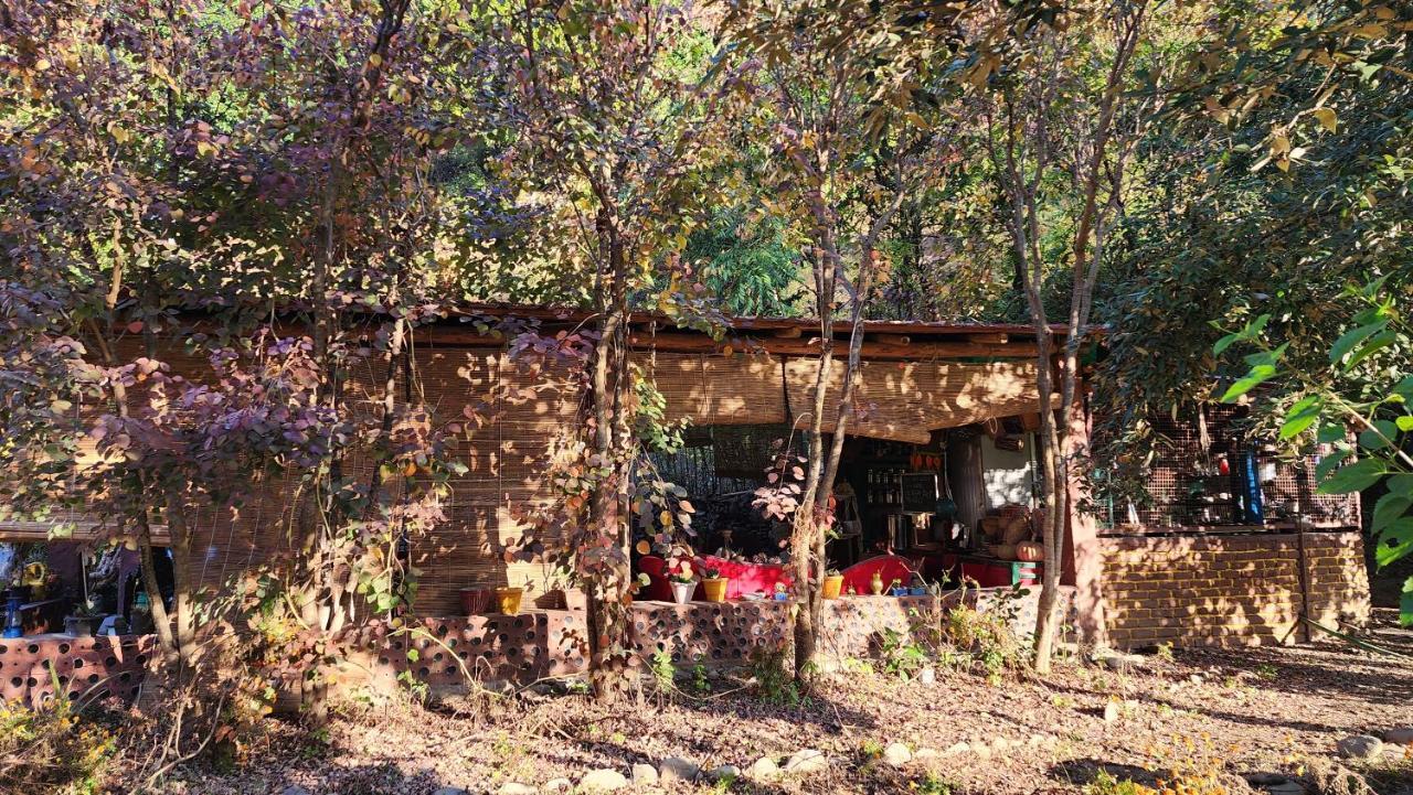 Hobo Huts By The Riverside Panuānaula المظهر الخارجي الصورة