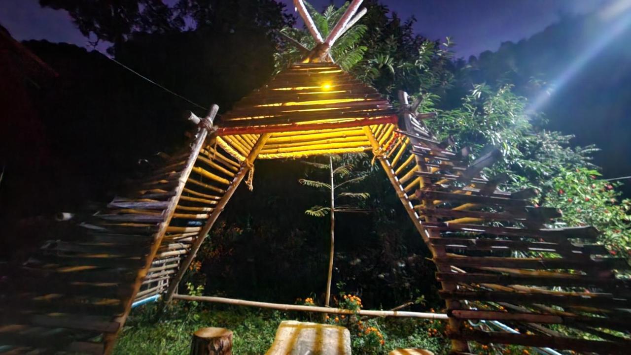 Hobo Huts By The Riverside Panuānaula المظهر الخارجي الصورة